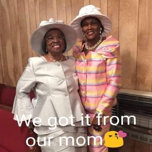 Meet your Posher, Dot